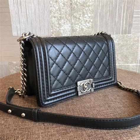 chanel boy flap bag replica|chanel le boy bag yupoo.